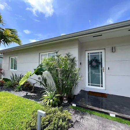 Beauty House In Palmetto Bay Fl Villa